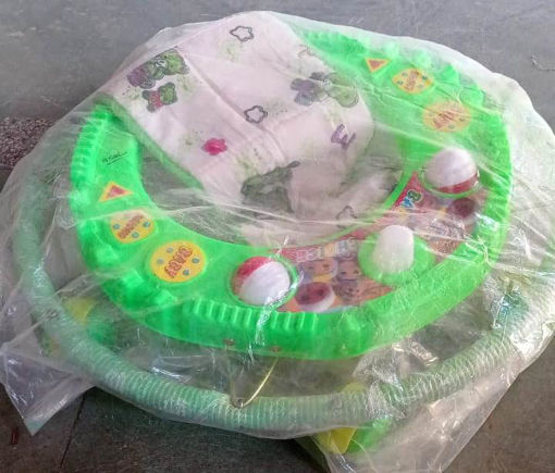 Picture of 6 wheel single chu double ball Walker for kids